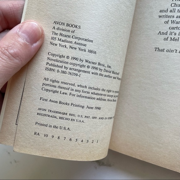 Vintage Gremlins 2 - The New Batch - Paperback Book Novel - Picture 5 of 6